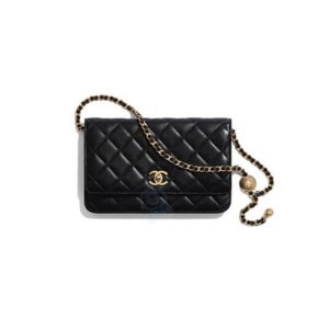 CHANEL Classic Wallet On Chain